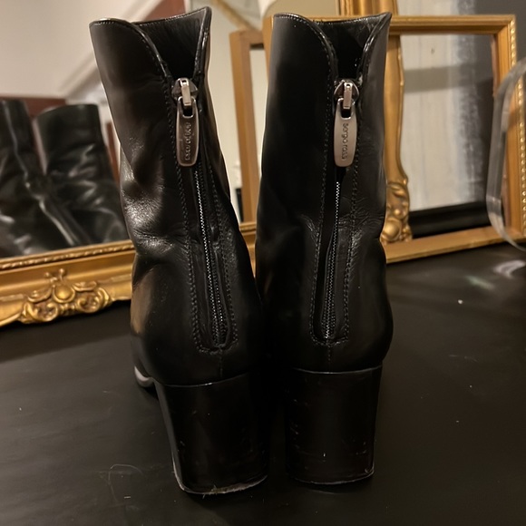 Sergio Rossi Vintage Square Toe Leather Ankle Boots - Picture 4 of 9